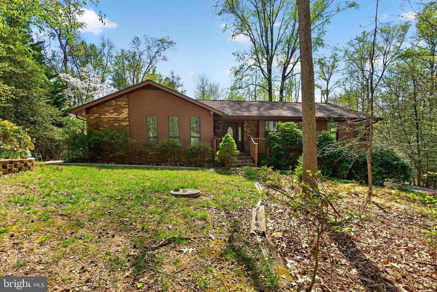 241 Sundew Lane photo 2