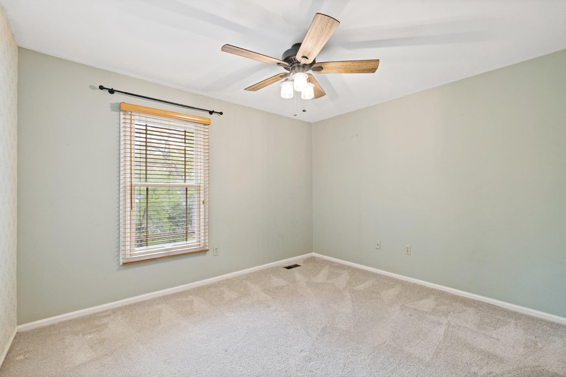 325 Cool Ridge Court photo 24