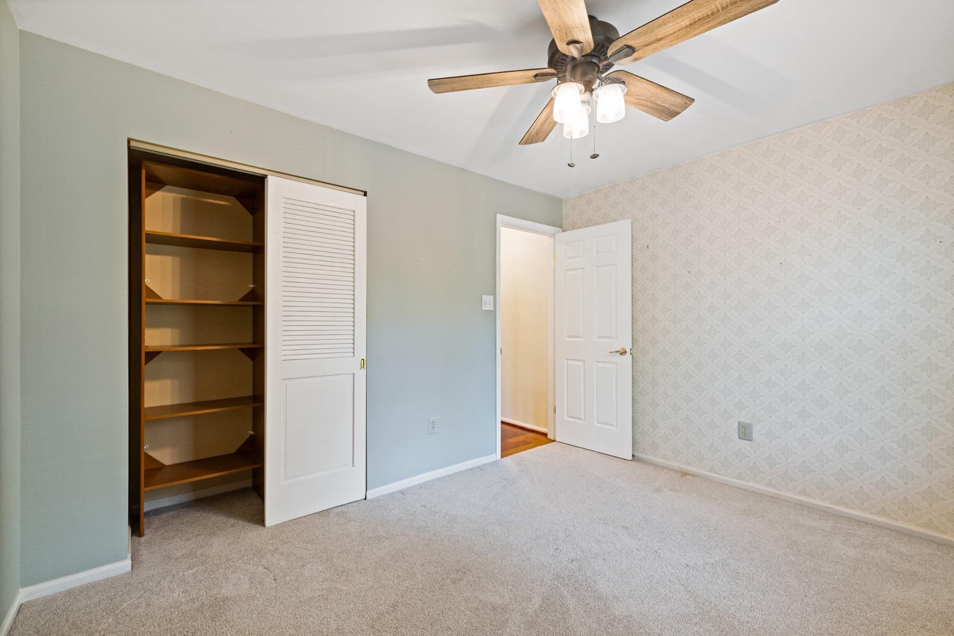 325 Cool Ridge Court photo 26