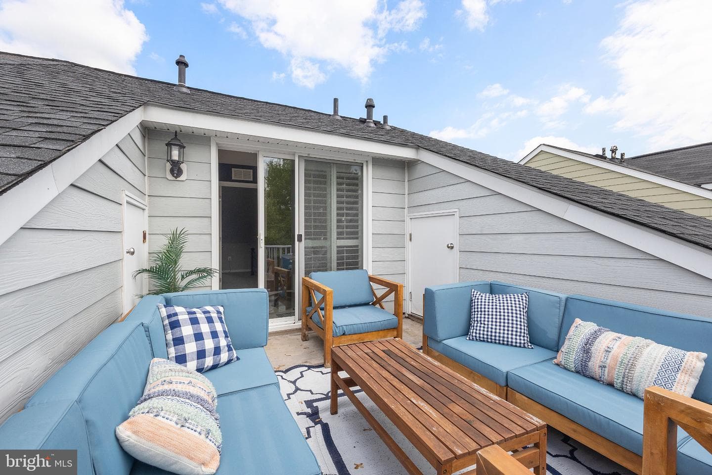 19 Boucher Place photo 37