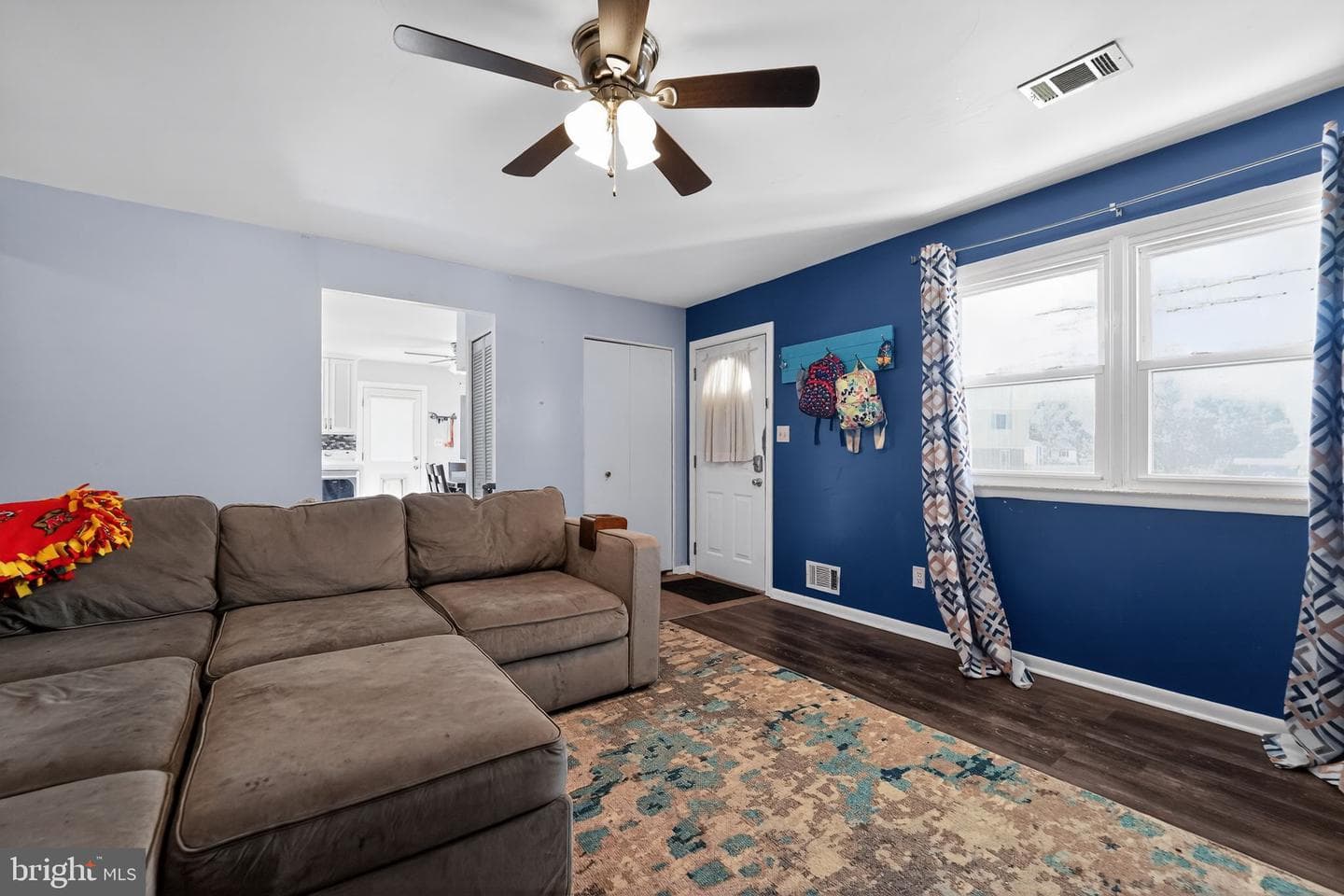 1090 Notley Court photo 4