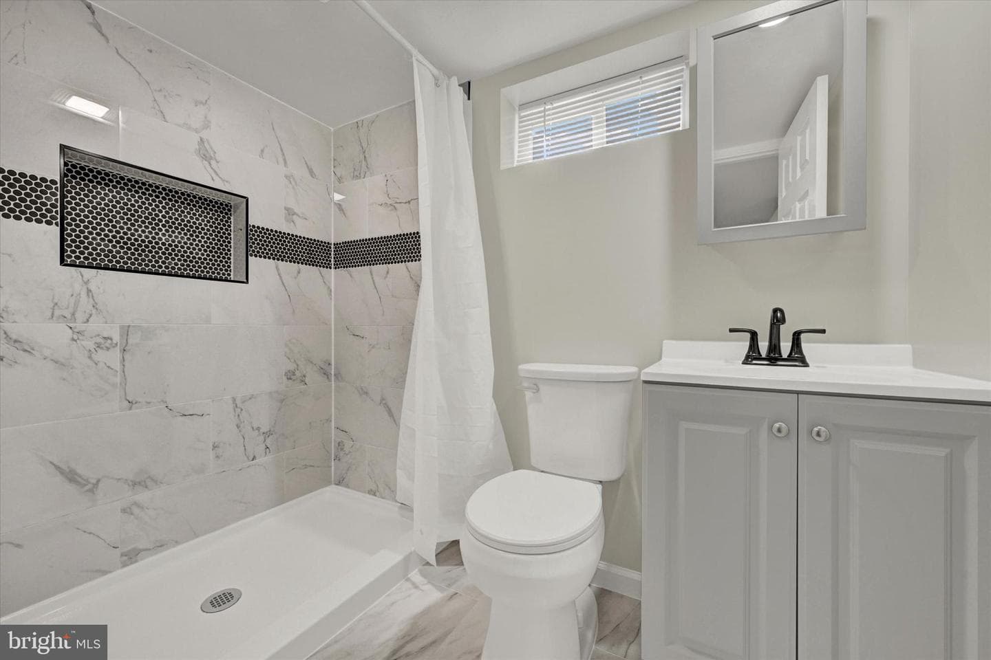 7121 Baltimore Annapolis Boulevard photo 23