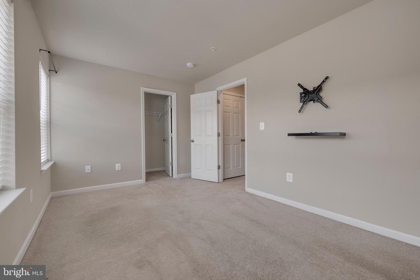 7503 Resch Loop photo 21