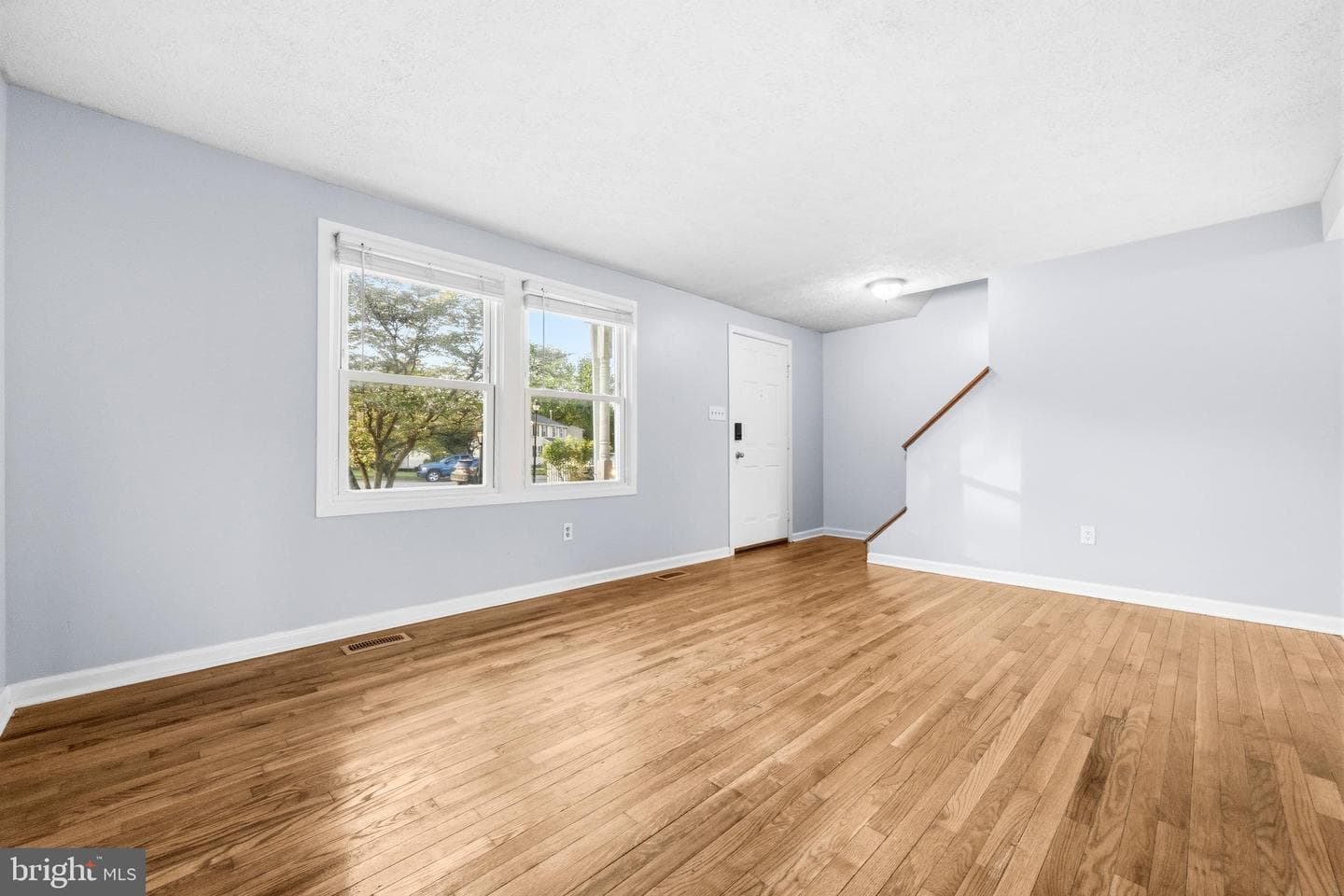 8041 Bosley Court photo 4