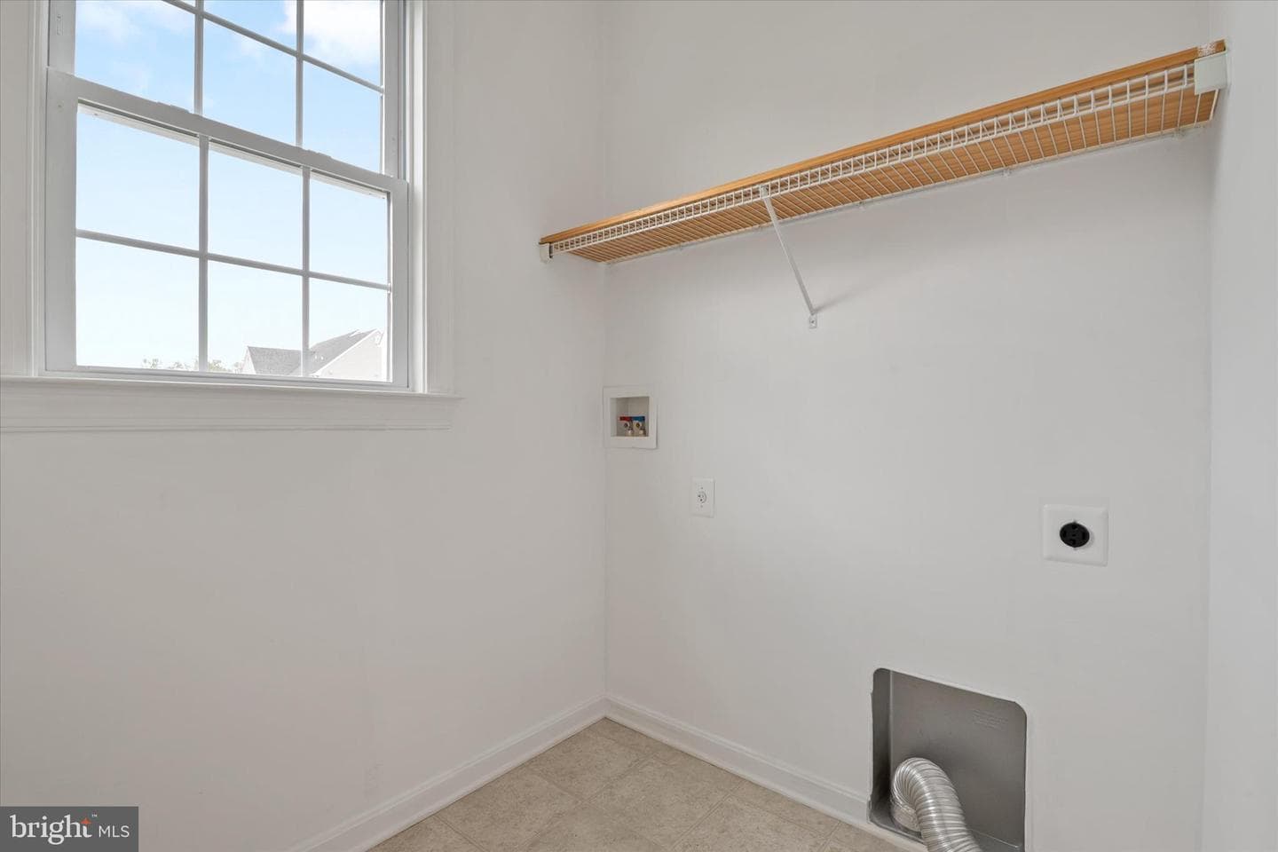3208 Menia Street photo 20