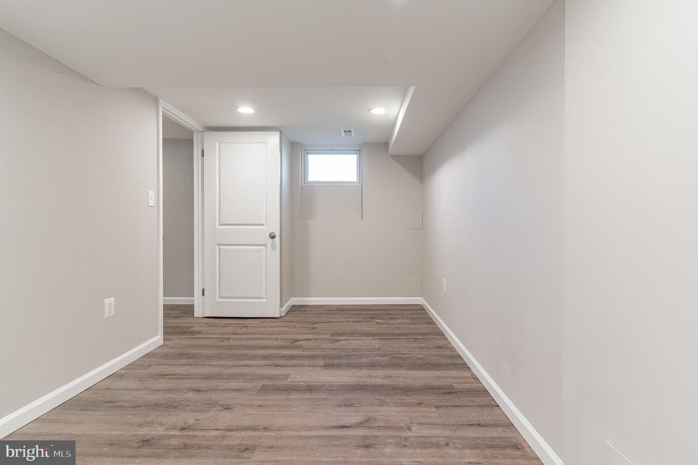 413 Rogers Avenue photo 17