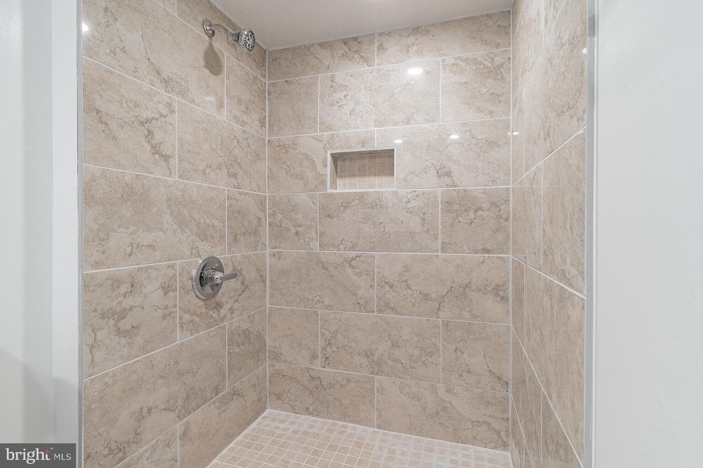 413 Rogers Avenue photo 20