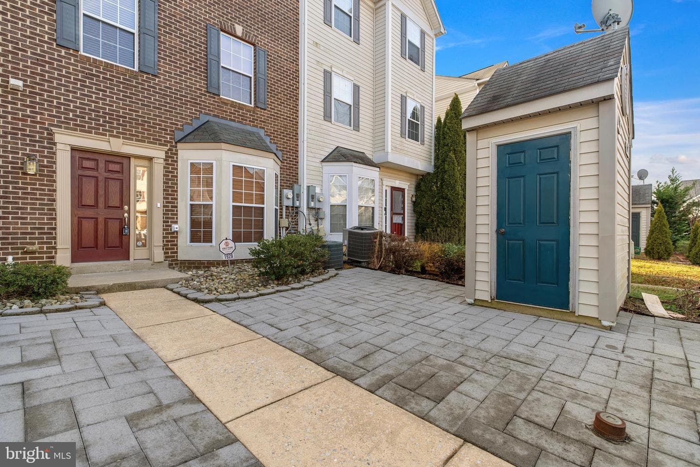 1929 Gardenia Court photo 33