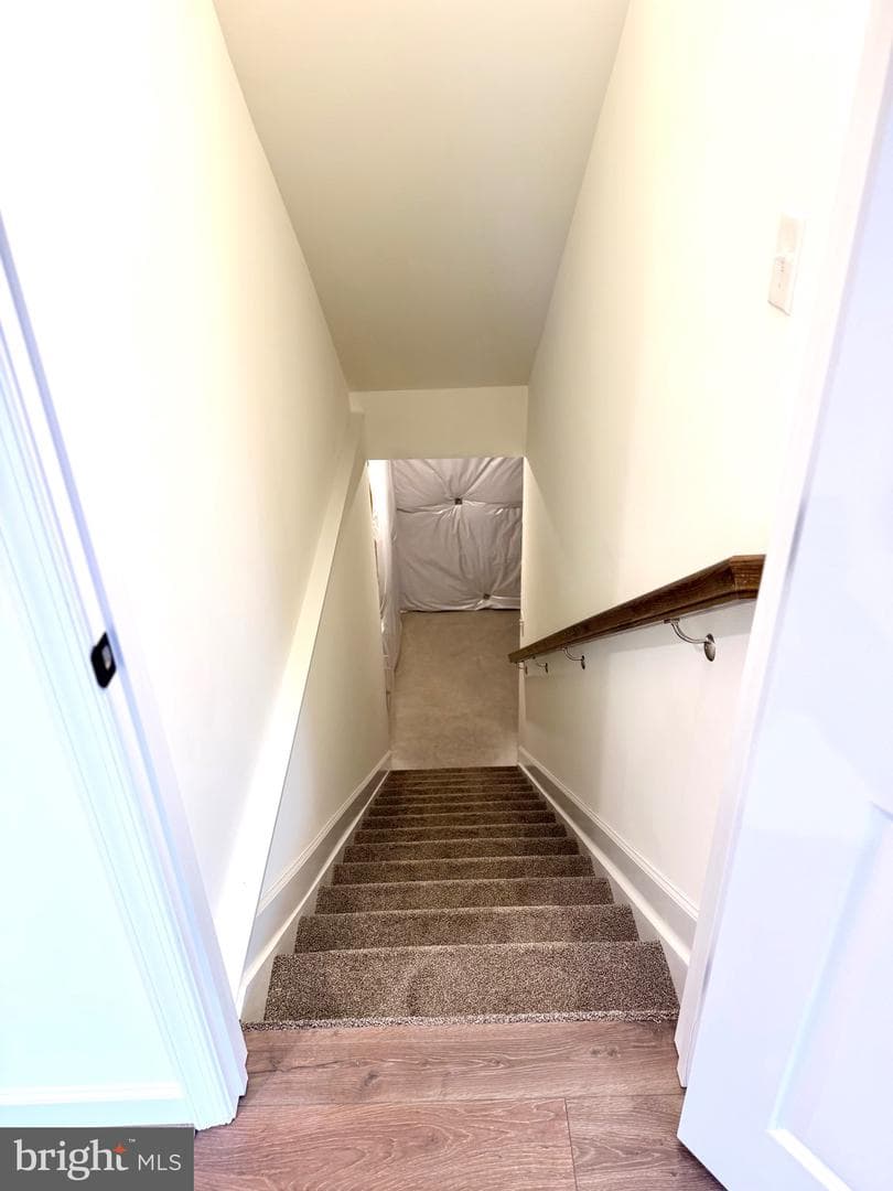 725 220th Street photo 47
