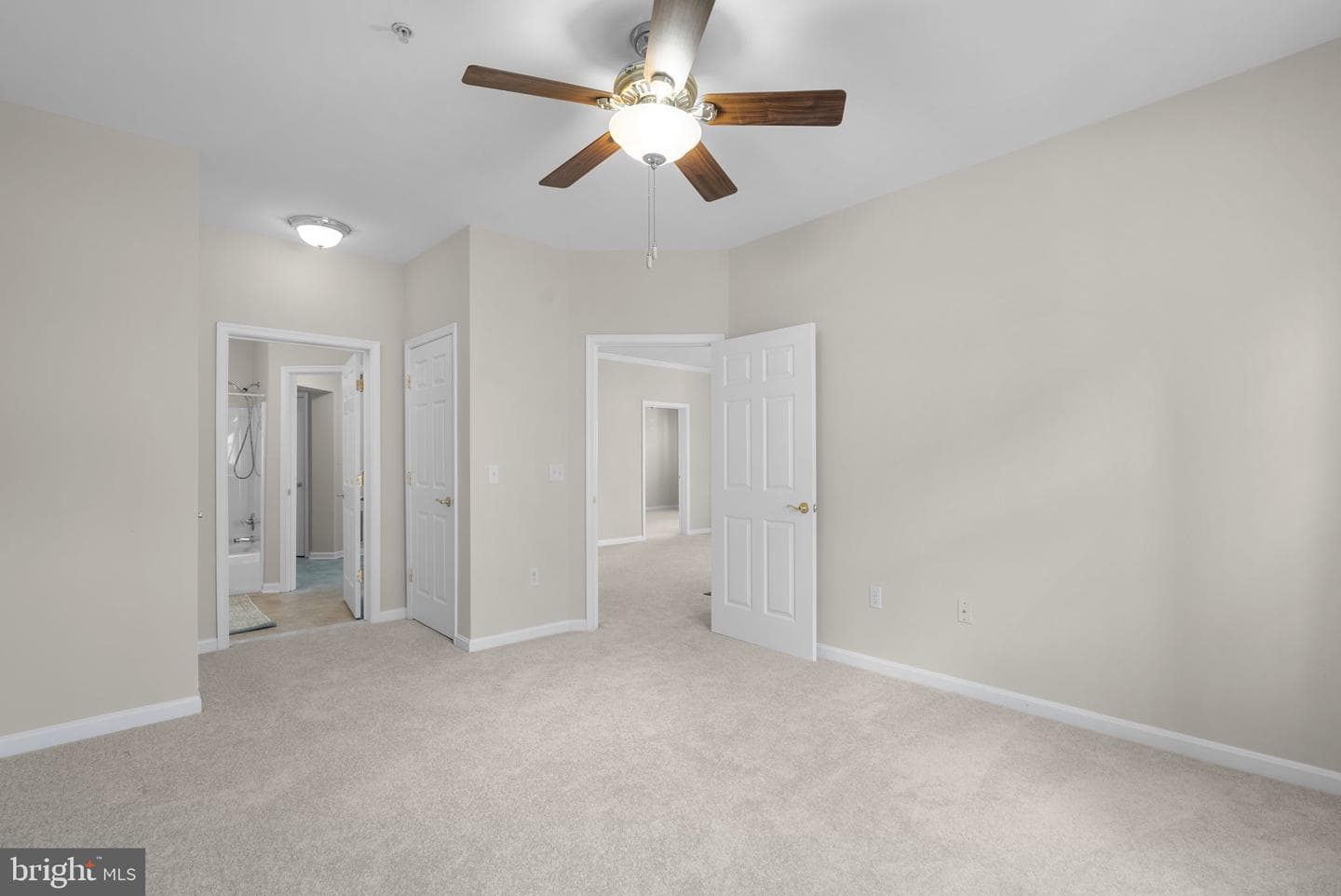 2605 Chapel Lake Dr # 312 photo 24