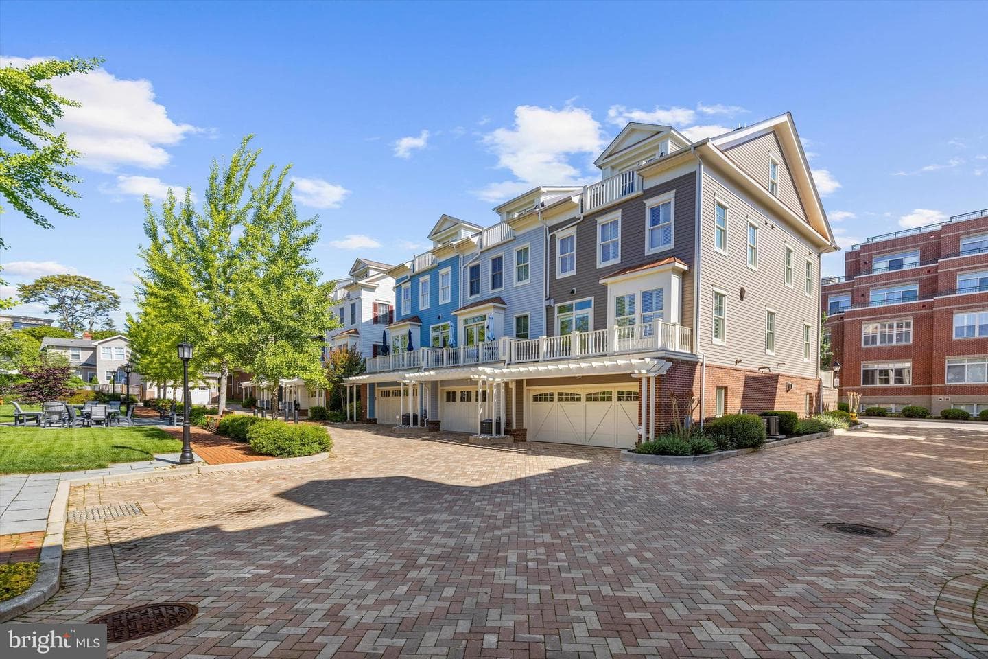 47 Richards Lane photo 40