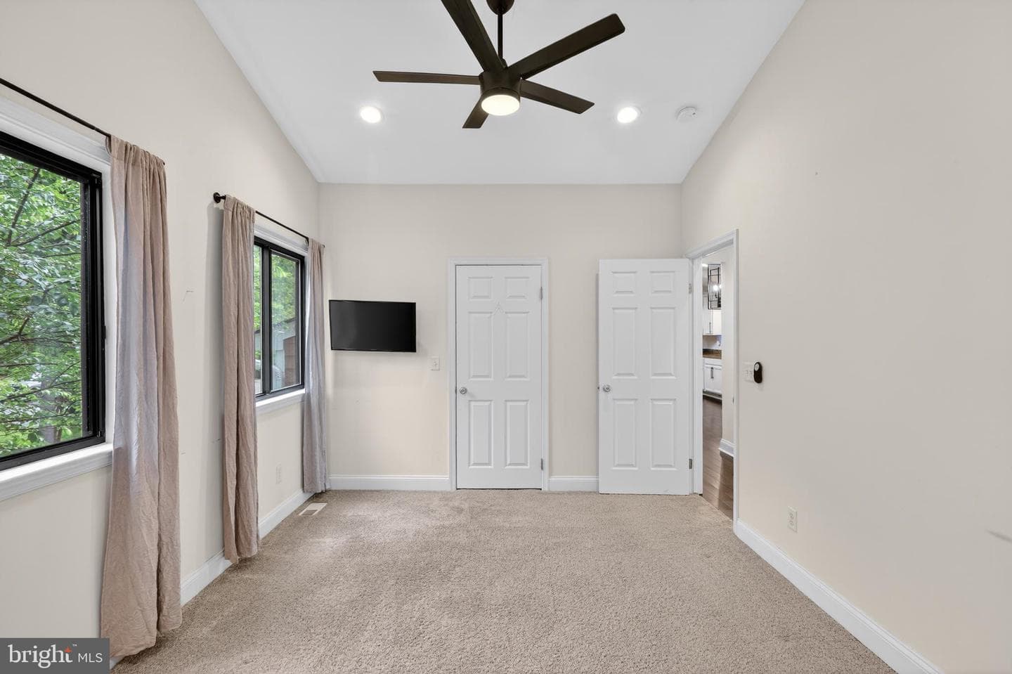 5608 Bimini Court photo 9