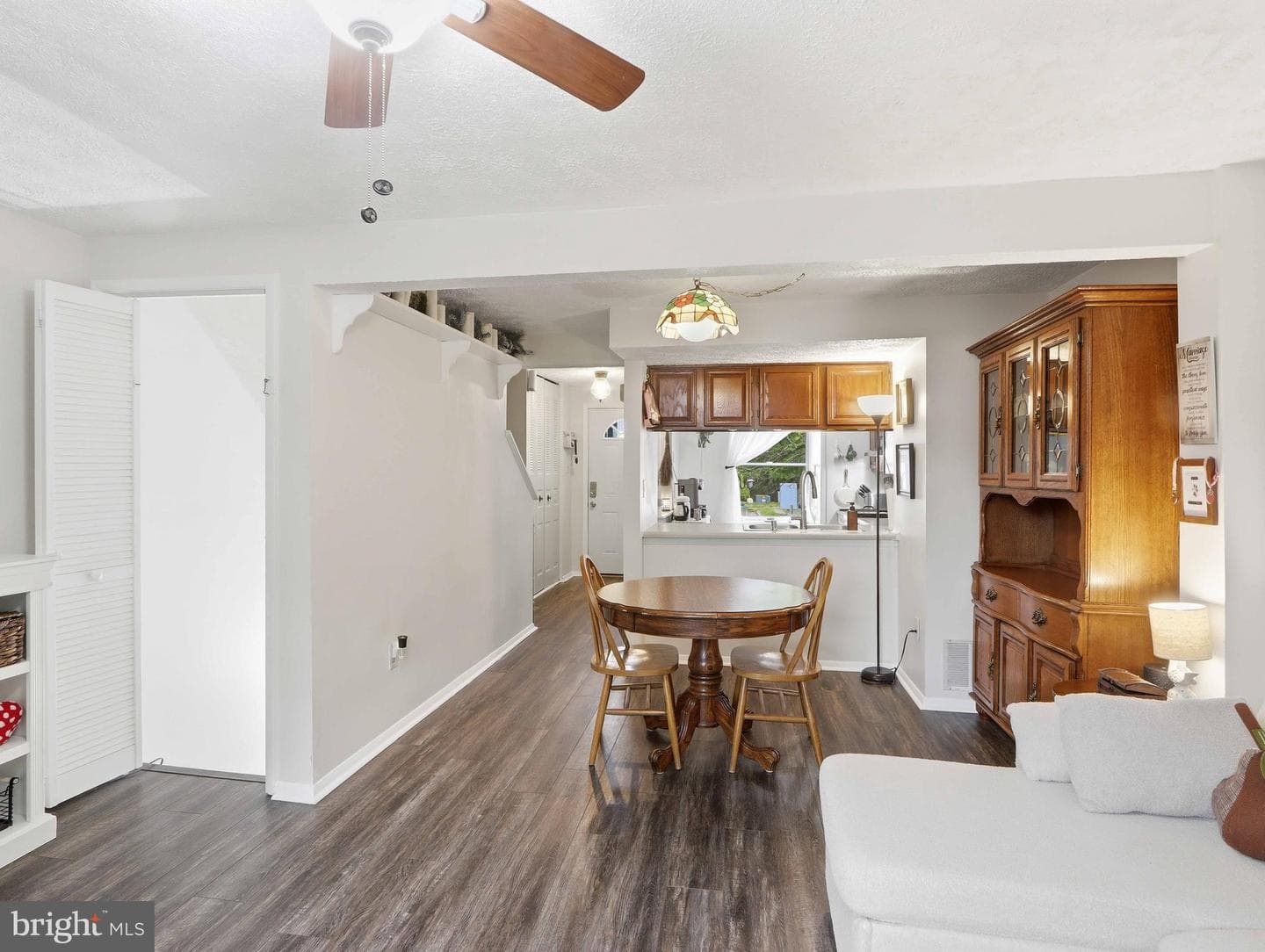 3652 Seaford Court photo 5