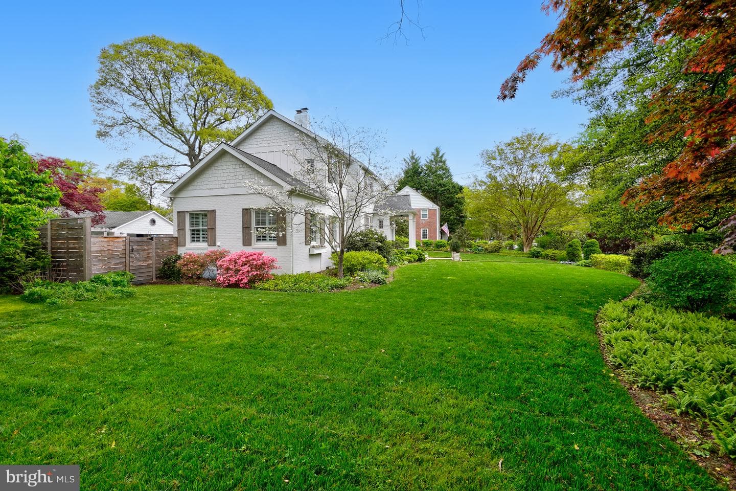 304 Riggs Avenue photo 4