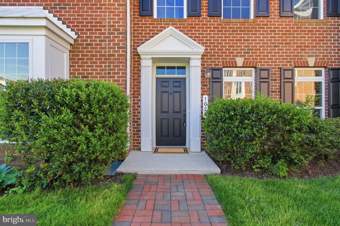 1026 Ironwood Lane photo 3
