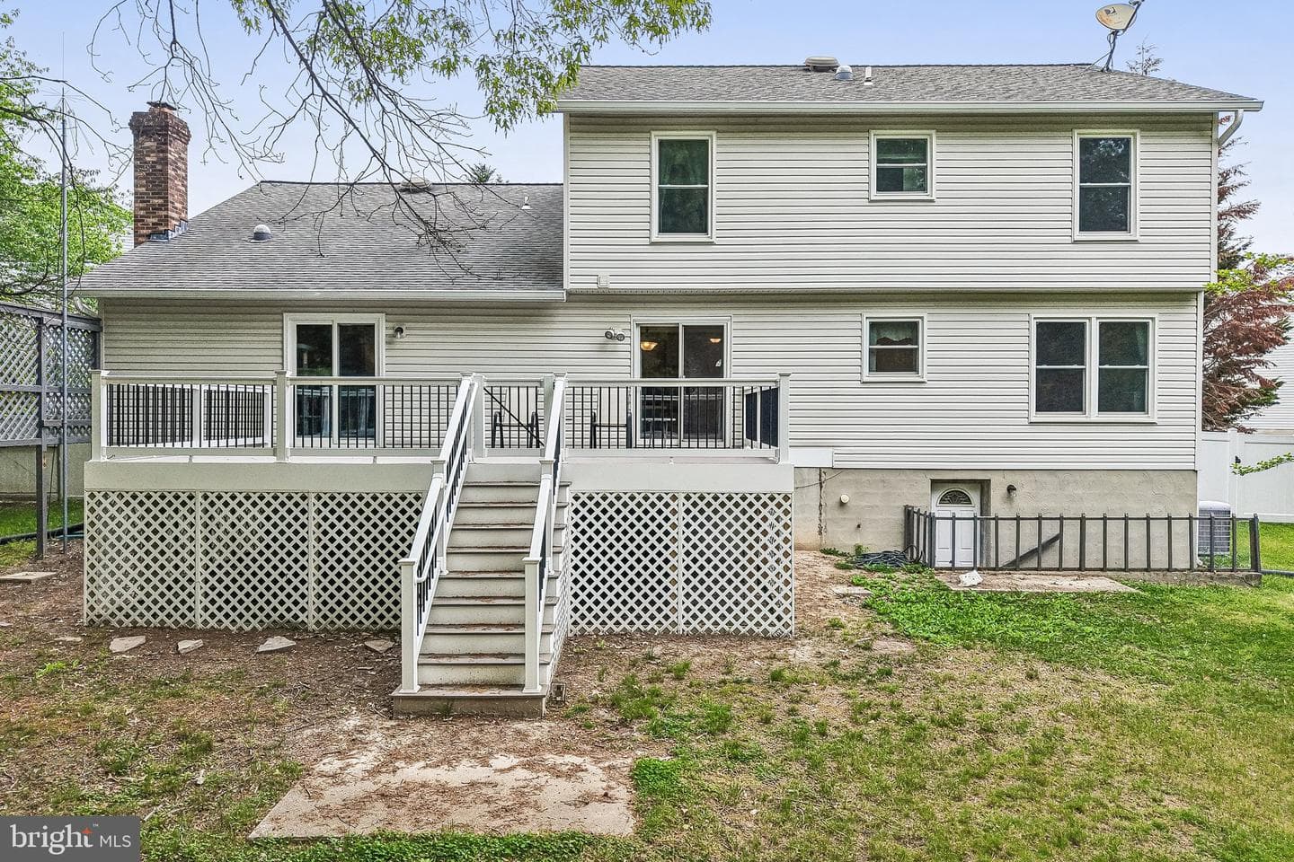 592 Eason Drive photo 8