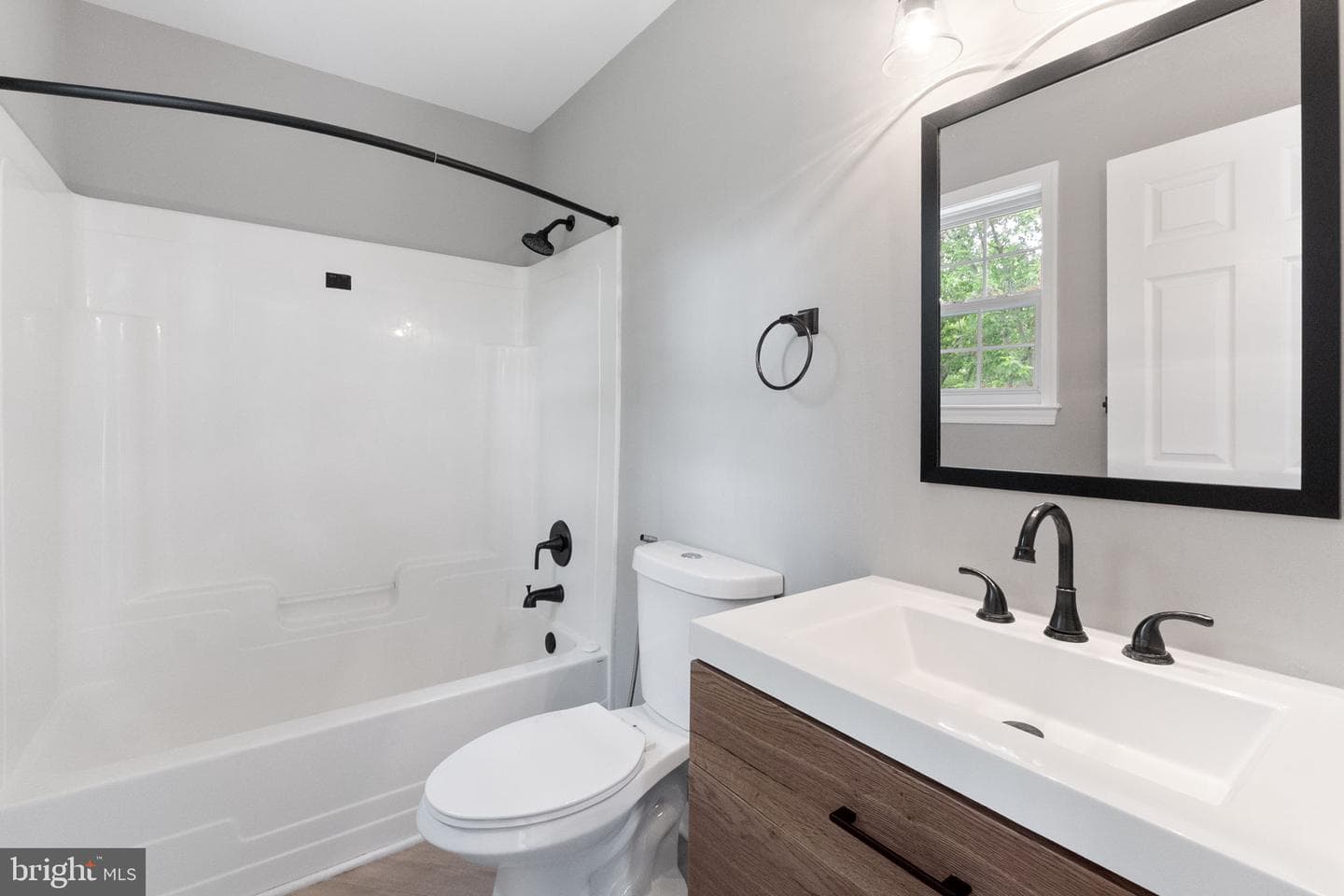 1527 Lincoln Road photo 18