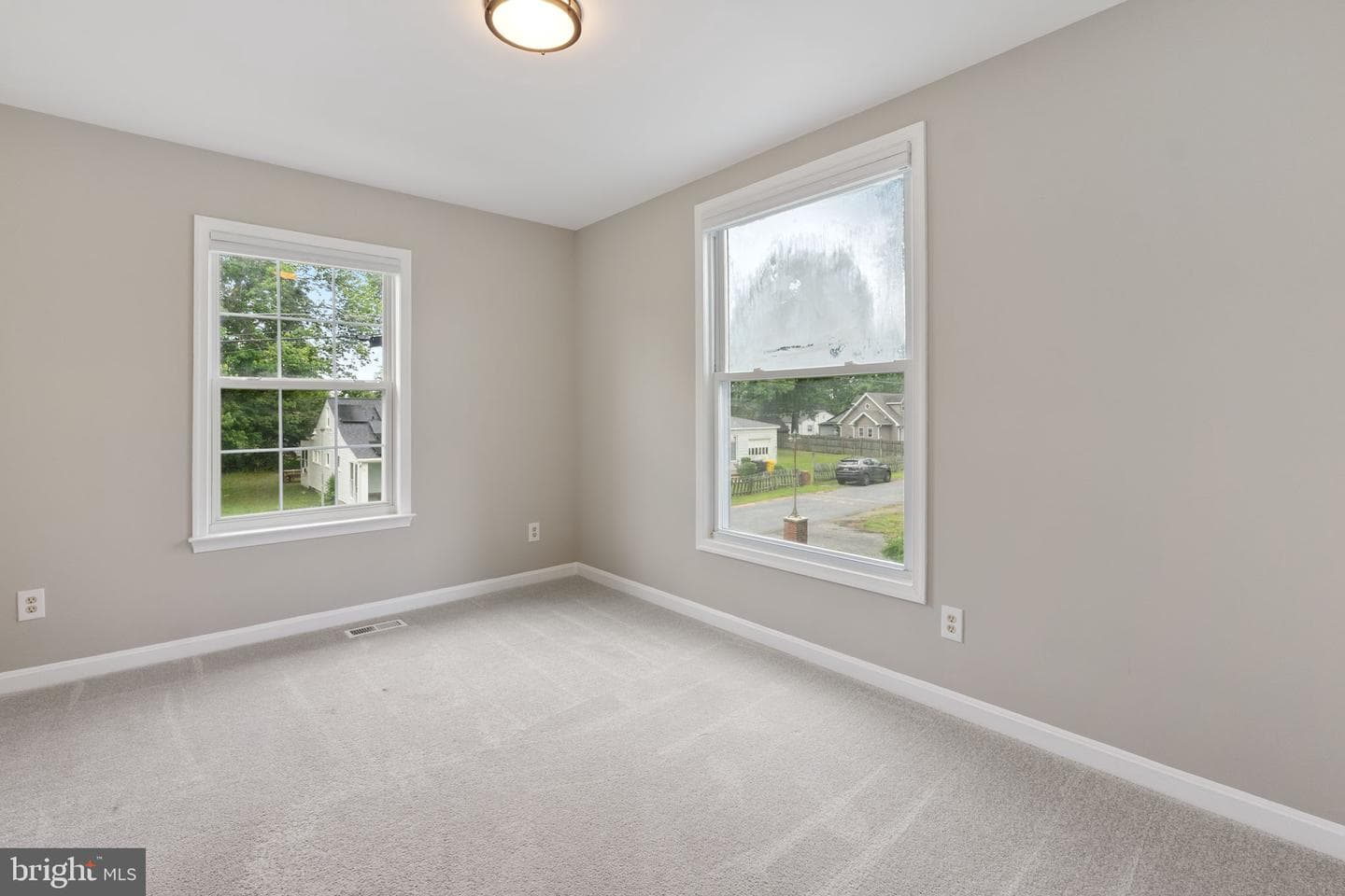 1527 Lincoln Road photo 19