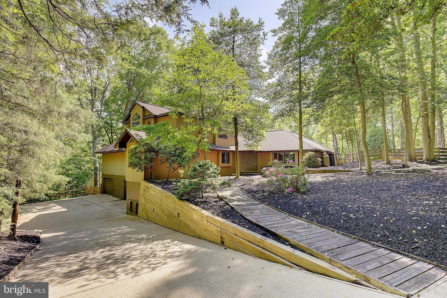 613 Woodsmans Way photo 2