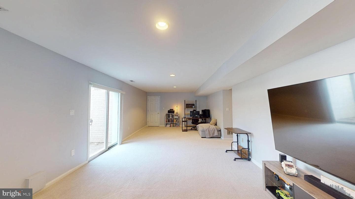 8314 Hope Point Court photo 70