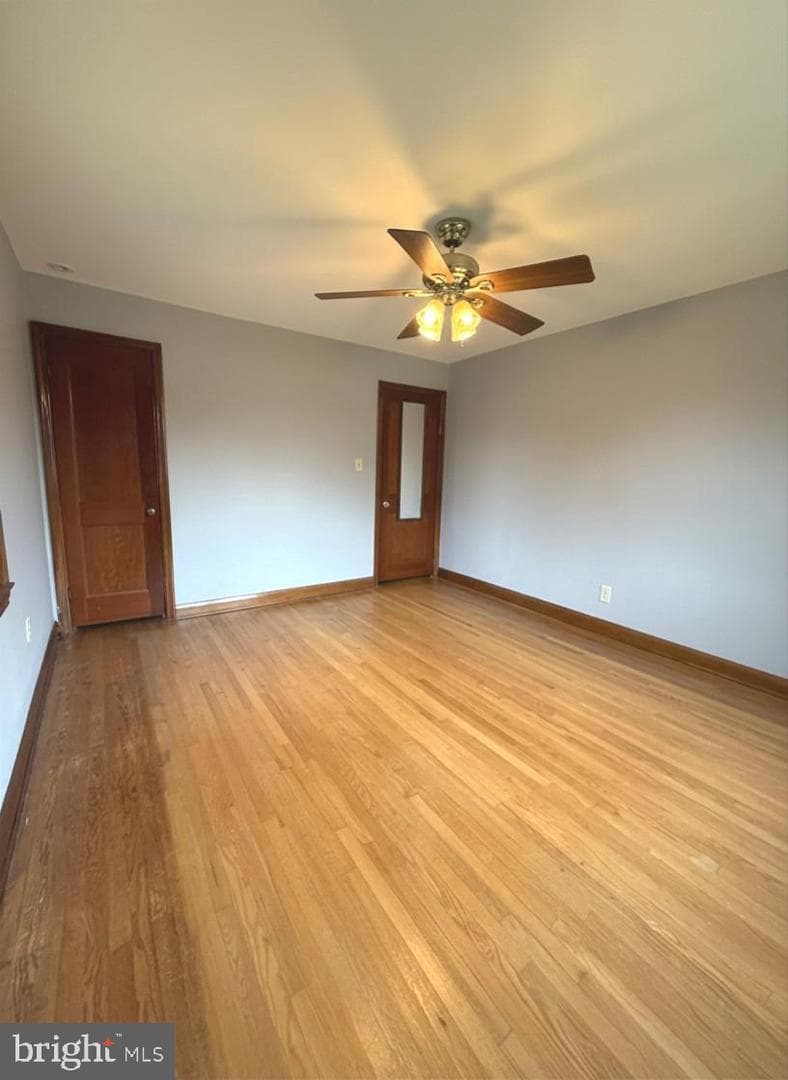 312 Townsend Avenue photo 14