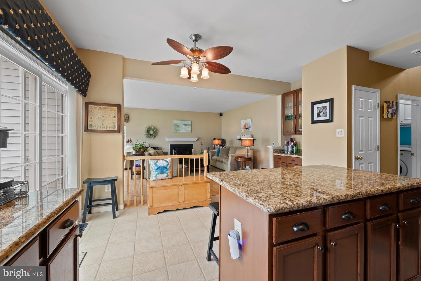 2129 Red Leaf Ct photo 16