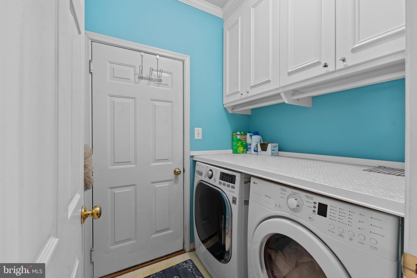 2129 Red Leaf Ct photo 22