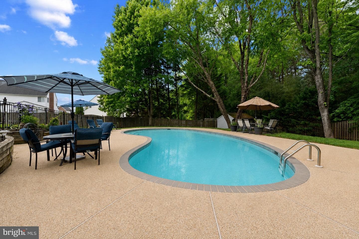 2129 Red Leaf Ct photo 50