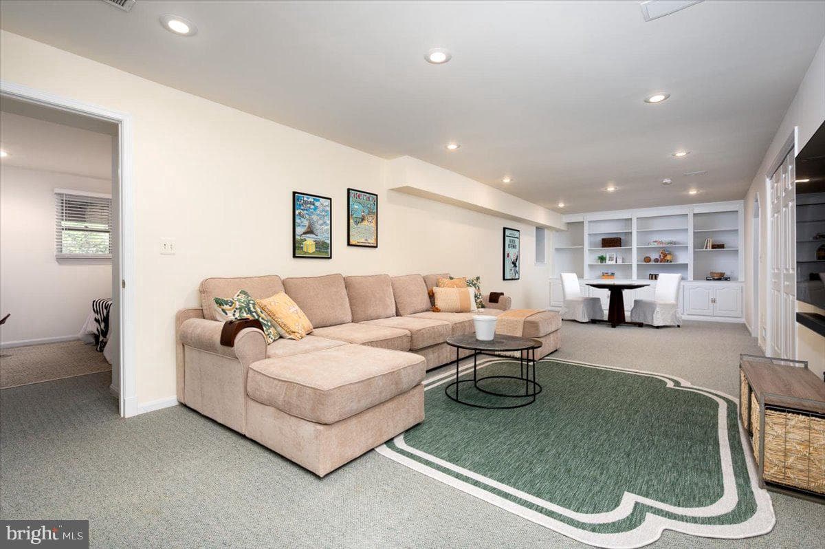 534 Post Oak Road photo 51