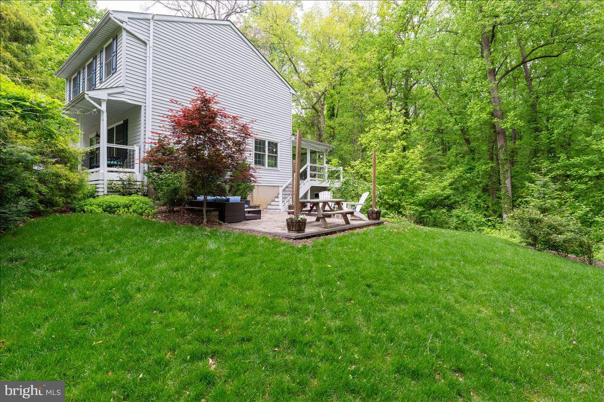 949 Buttonwood Trail photo 36