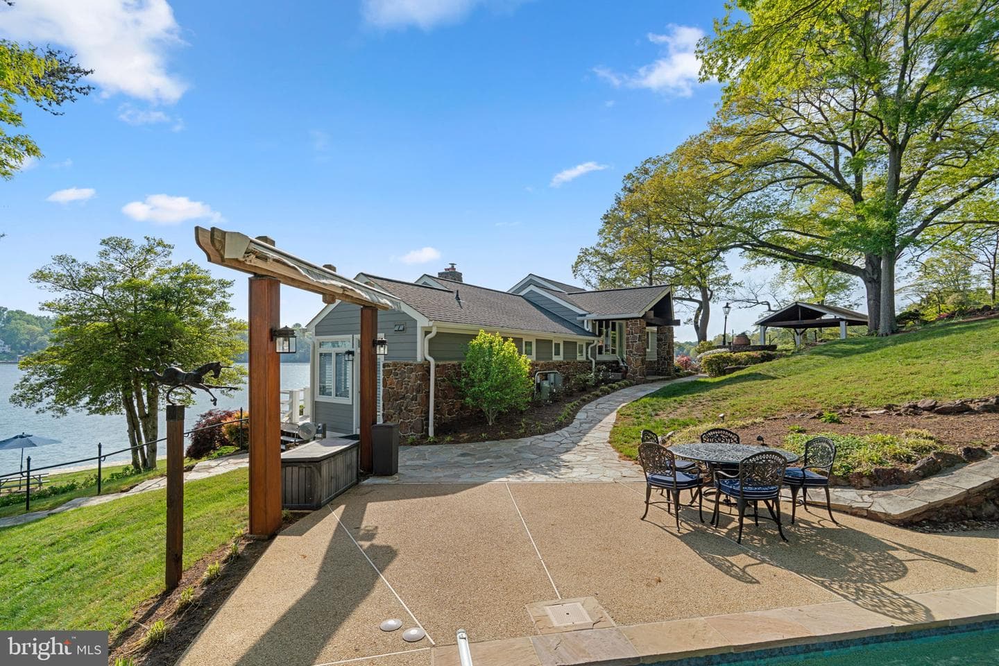 674 Hendler Road photo 31
