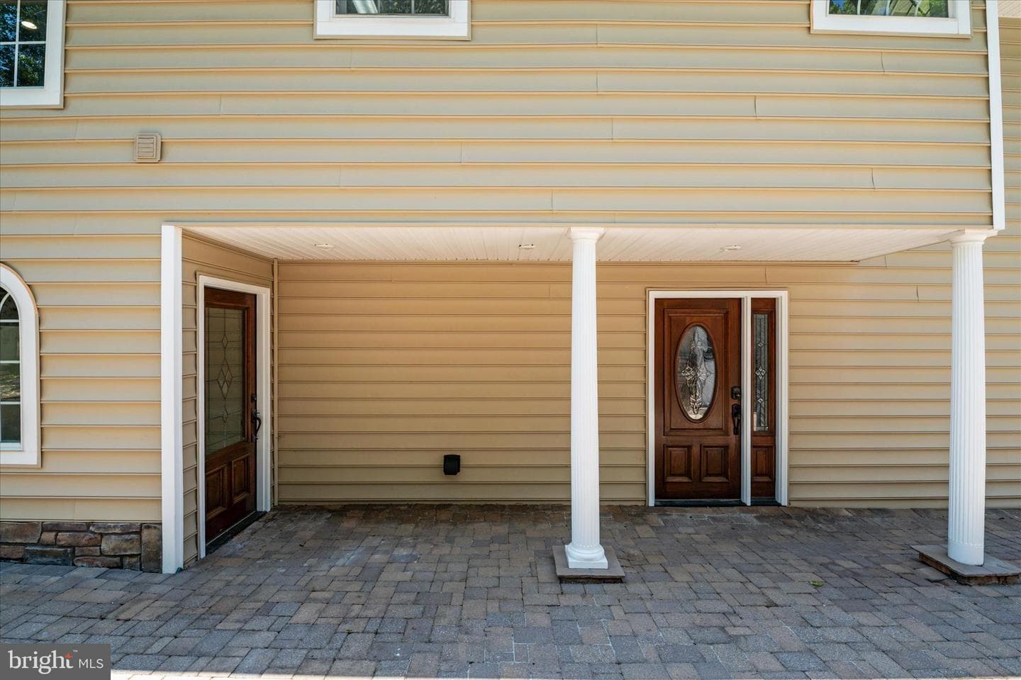 401 Beach Drive photo 47
