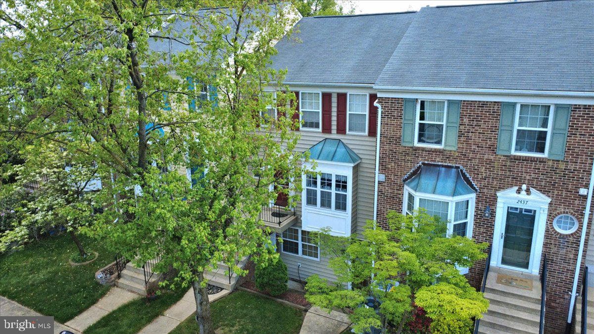 2441 Wentworth Drive photo 10