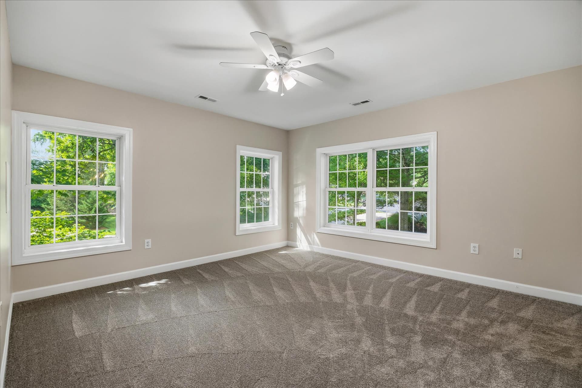 262 Capote Ct E photo 33