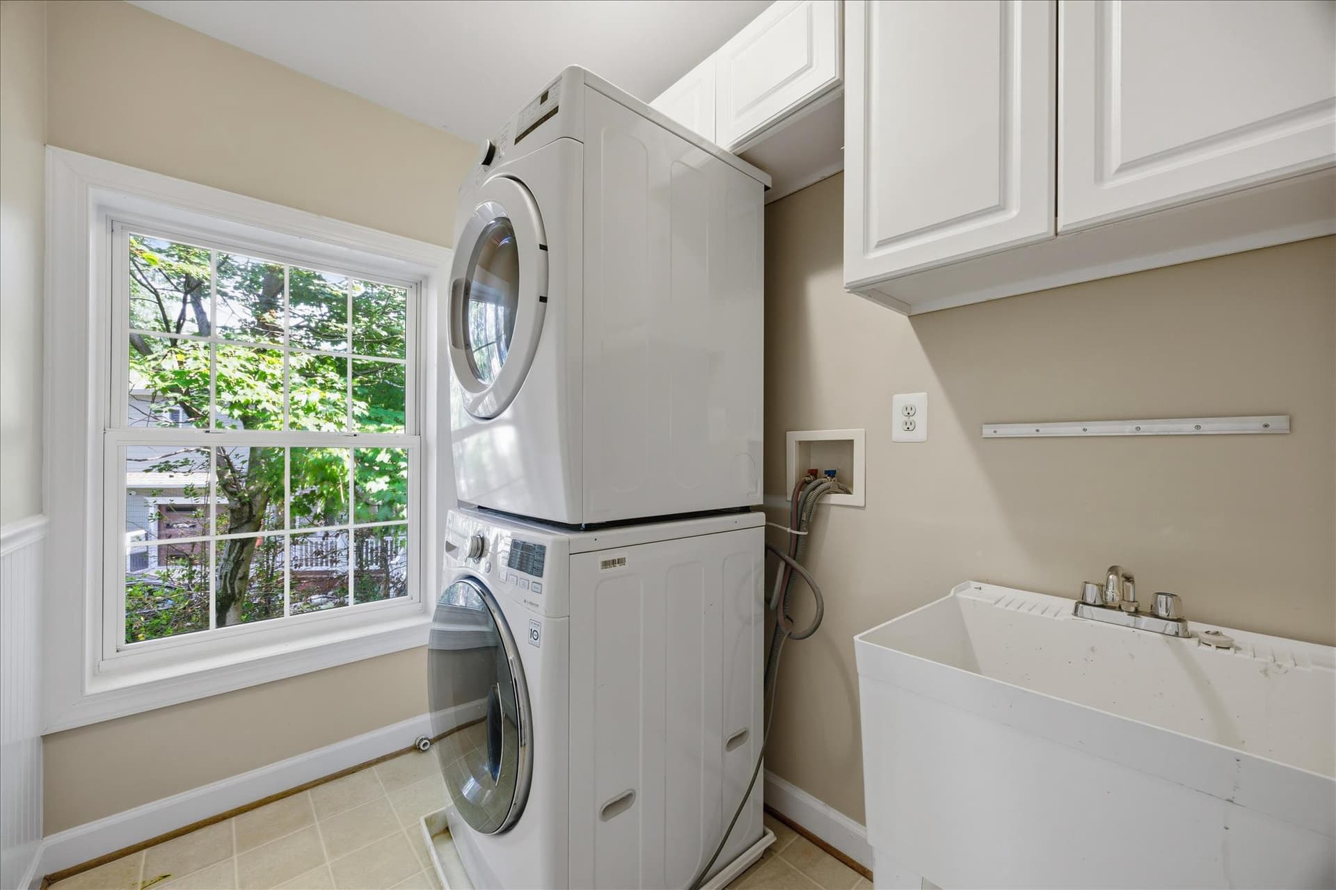 262 Capote Ct E photo 43