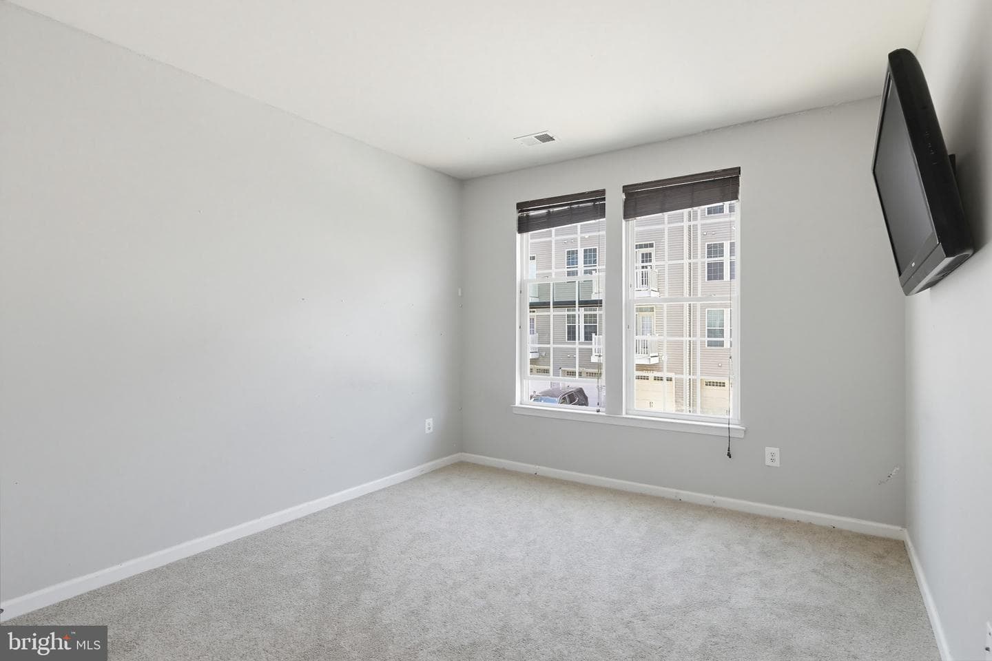 1467 Braden Loop photo 26