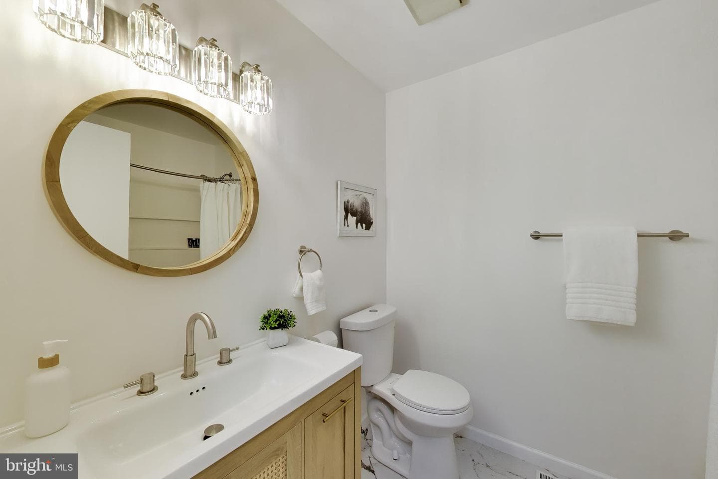 1242 Cedarcliff Drive photo 13