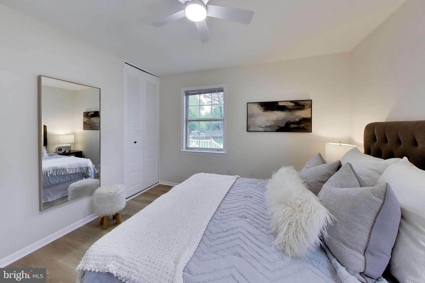 1242 Cedarcliff Drive photo 17