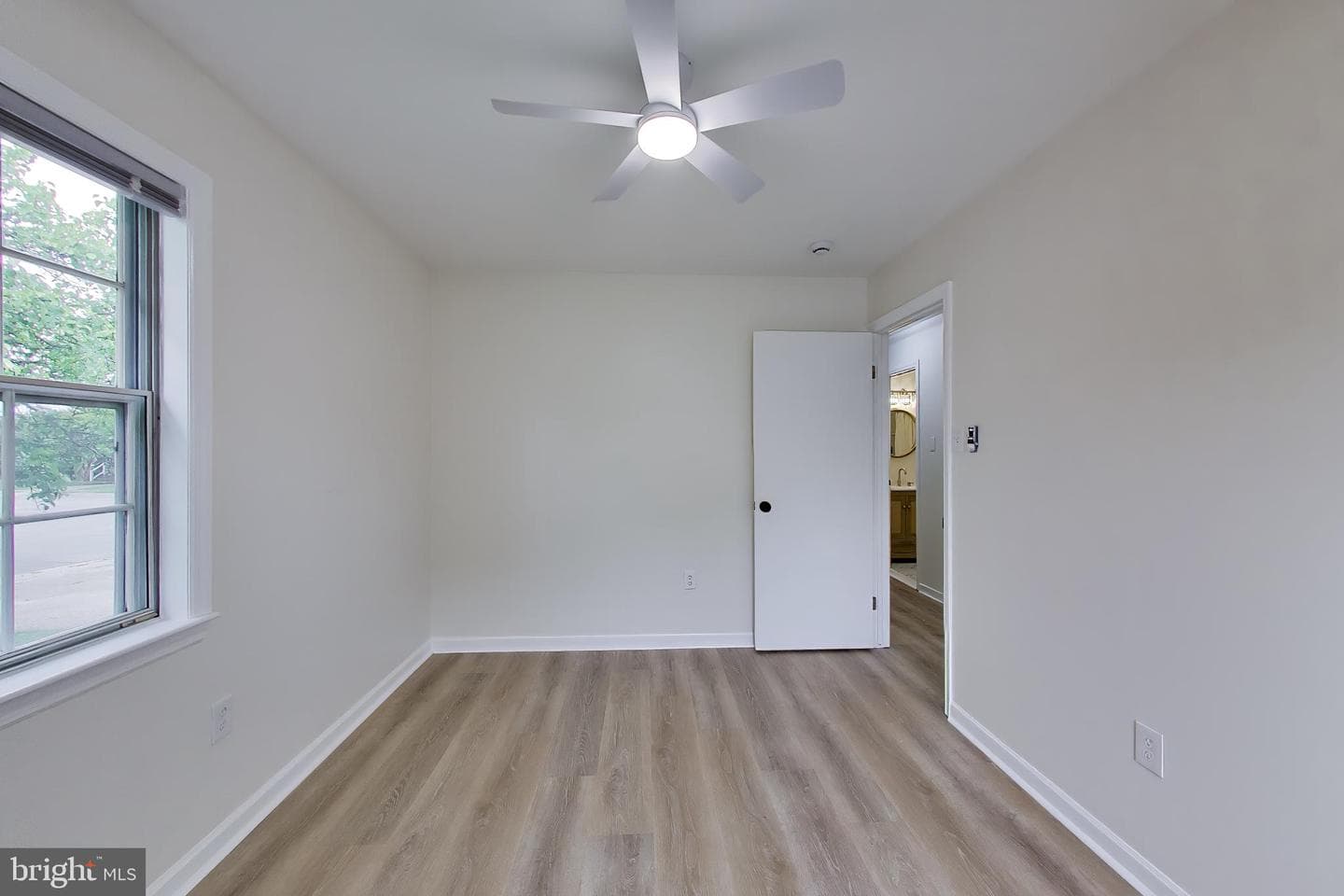 1242 Cedarcliff Drive photo 19