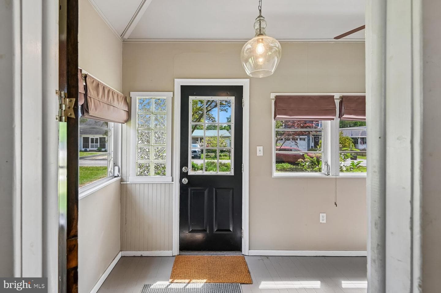 302 Linden Avenue photo 10