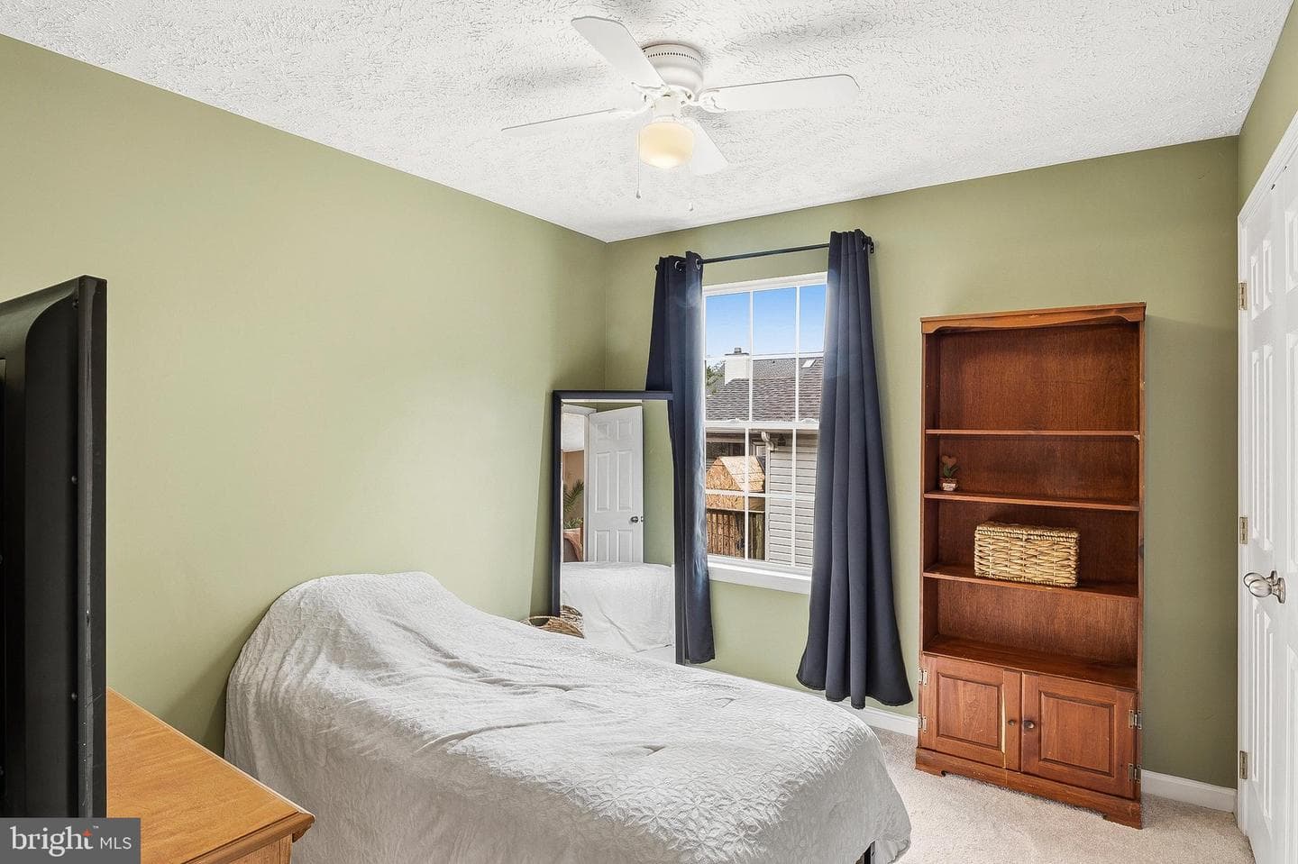 757 209th Street photo 16