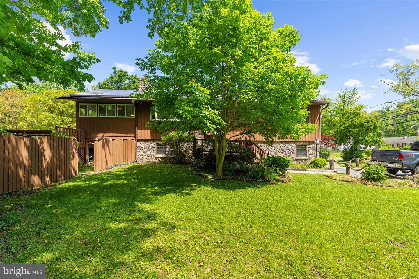 148 Magothy Beach Road photo 5