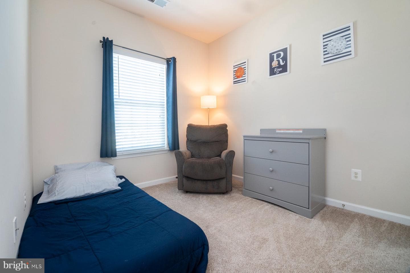 7676 Timbercross Lane photo 15