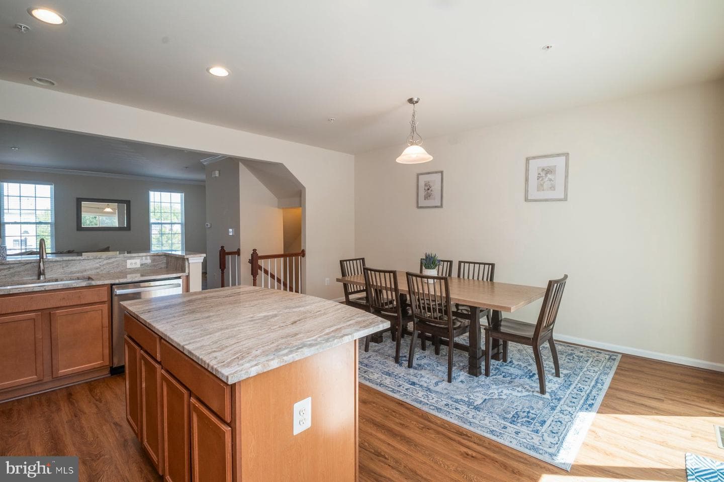 7676 Timbercross Lane photo 7