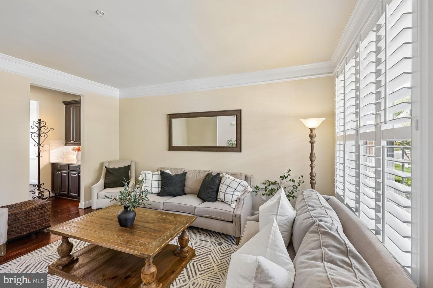 715 Highland Meadows Drive photo 11