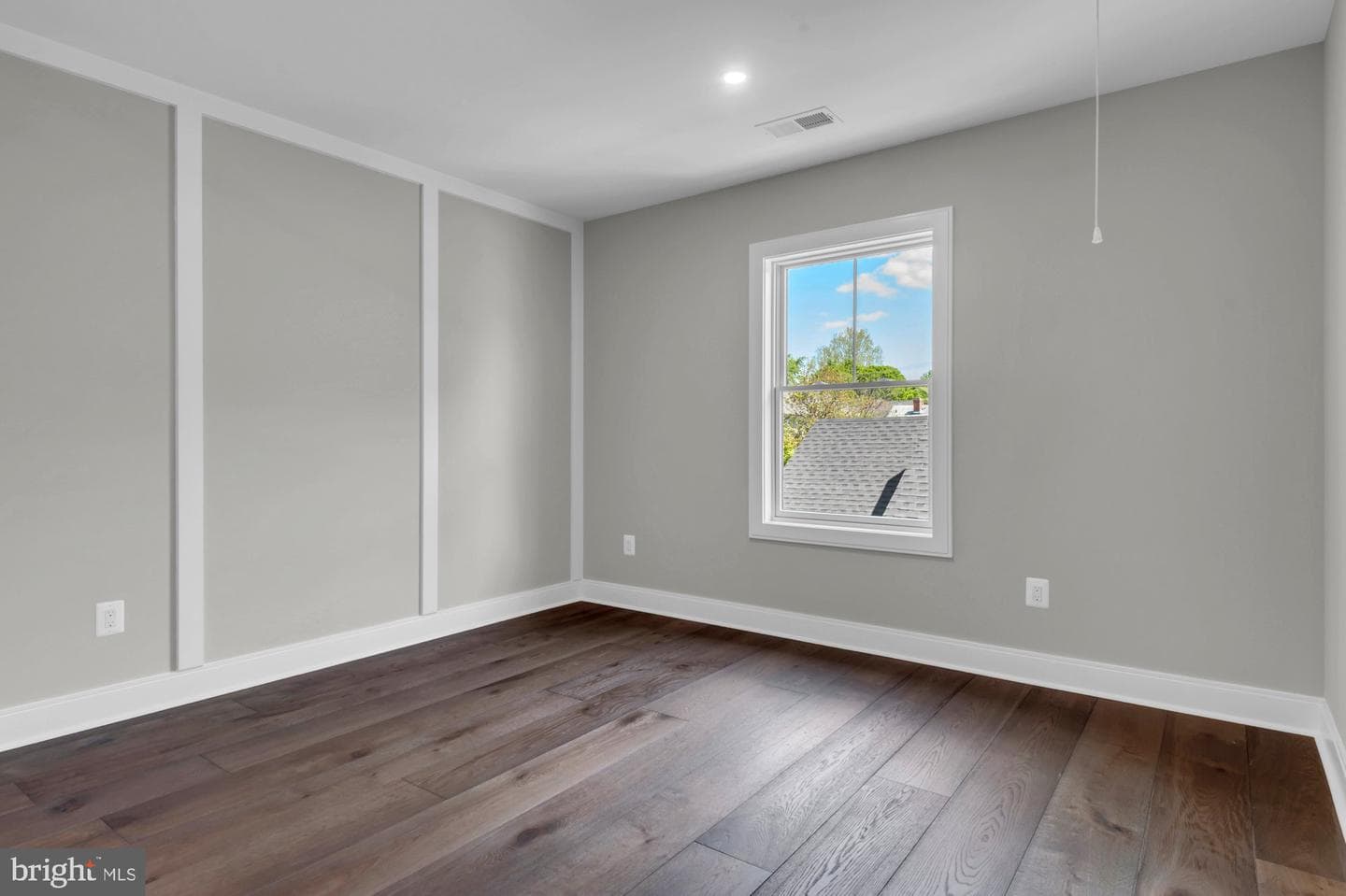 912 Windsor Avenue photo 30