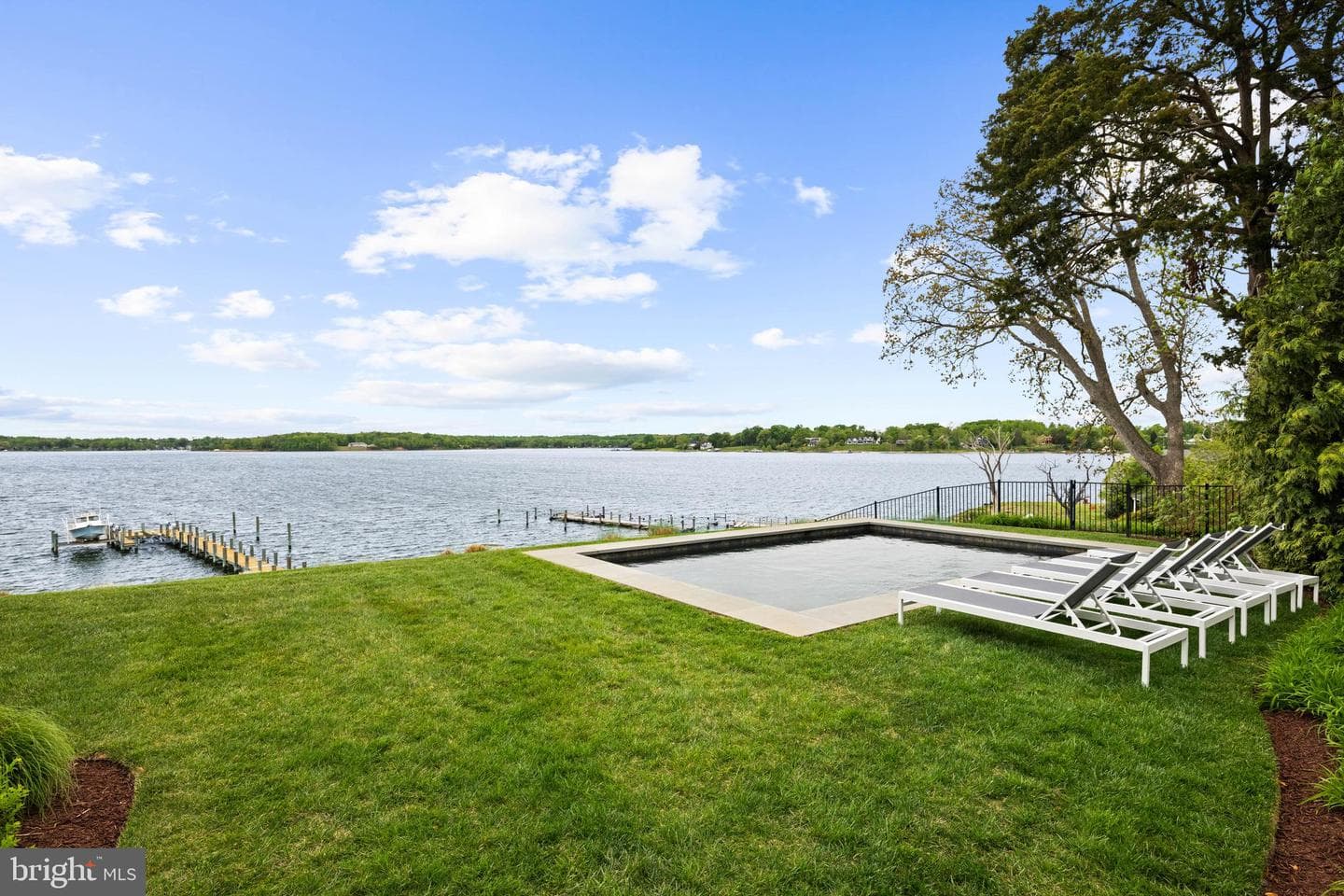 411 Ferry Point Road photo 40