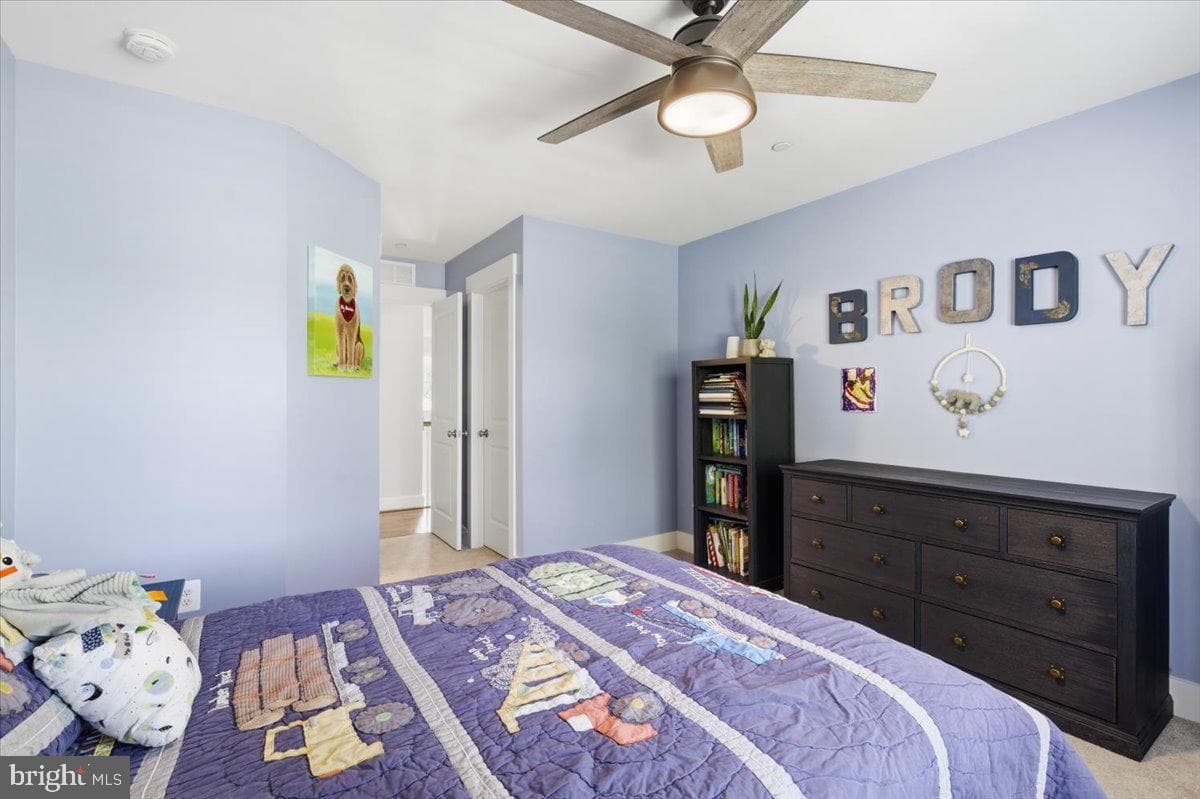 402 Ruysch Lane photo 30