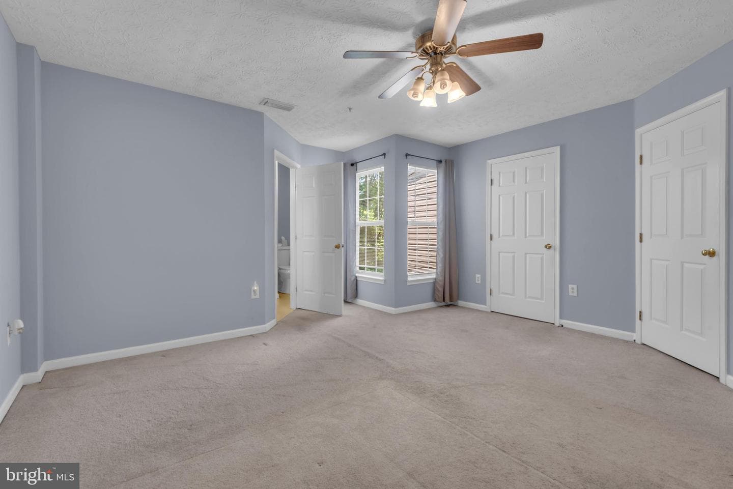 1722 Barnwood Court photo 28