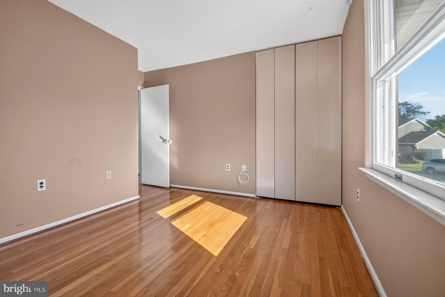 336 Regina Court photo 29